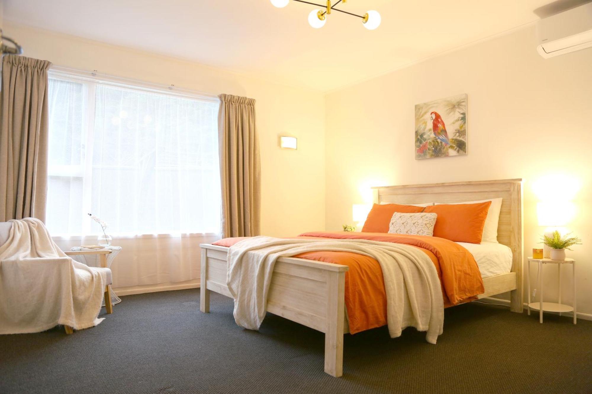 Skyline Haven - Entire Apartment - Free Parking, Espresso, Netflix - 15M To Cbd, Stadium, Ferry เวลลิงตัน ภายนอก รูปภาพ