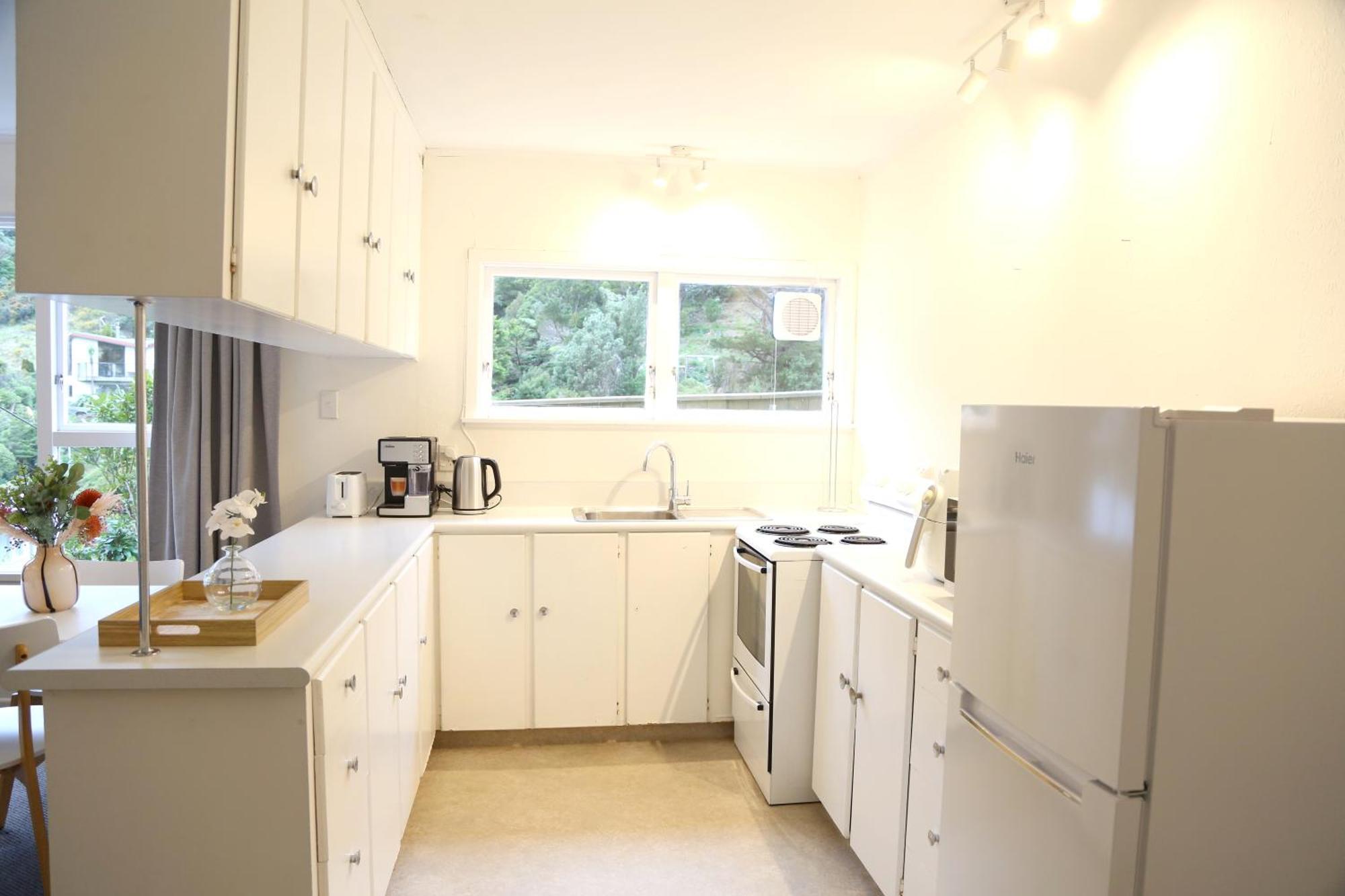 Skyline Haven - Entire Apartment - Free Parking, Espresso, Netflix - 15M To Cbd, Stadium, Ferry เวลลิงตัน ภายนอก รูปภาพ
