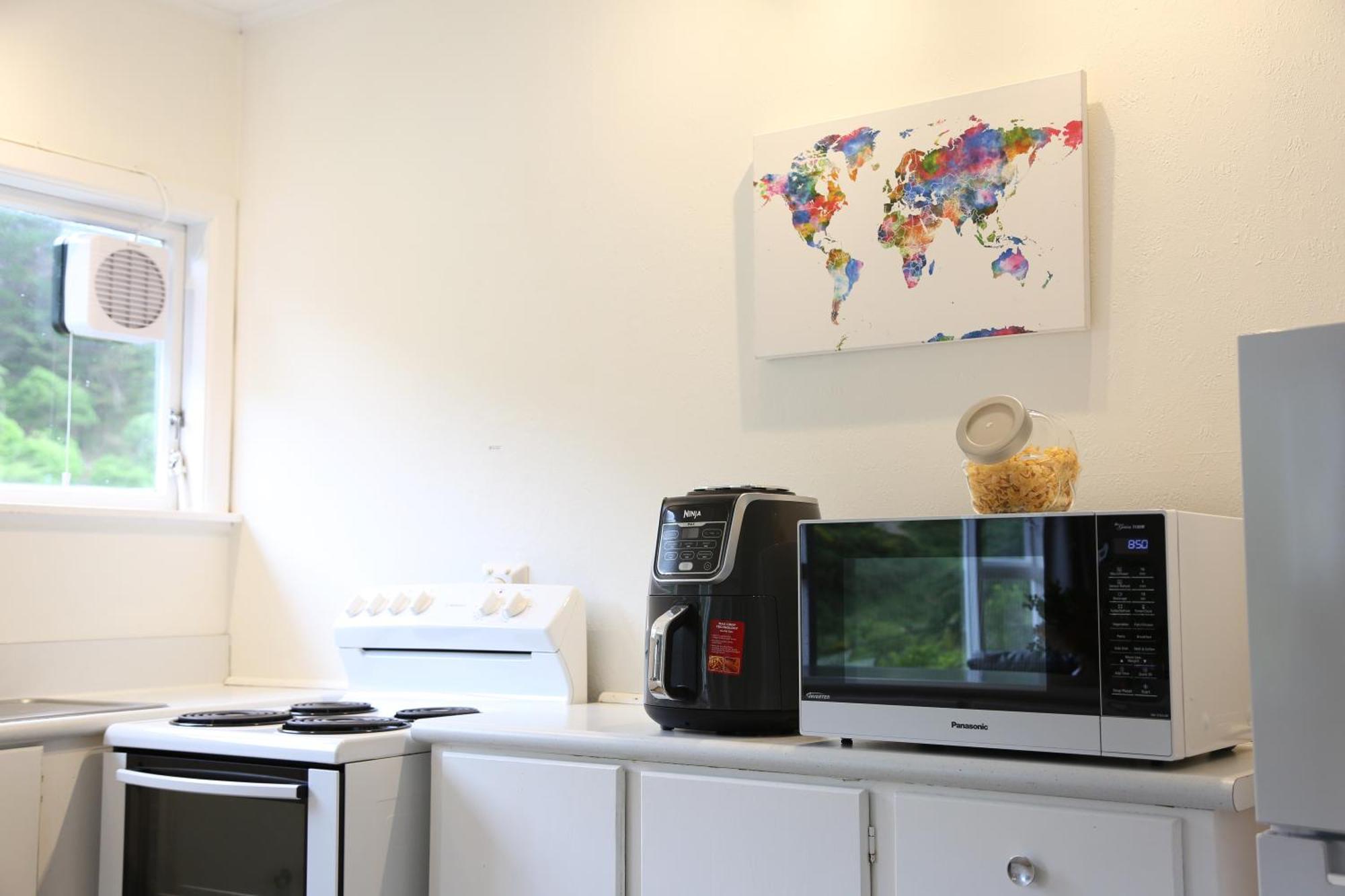 Skyline Haven - Entire Apartment - Free Parking, Espresso, Netflix - 15M To Cbd, Stadium, Ferry เวลลิงตัน ภายนอก รูปภาพ